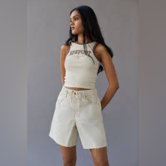 NWT Urban Outfitters BDG A-Line Cutoff Ivory High-Rise Baggy Denim shorts - Picture 3 of 13